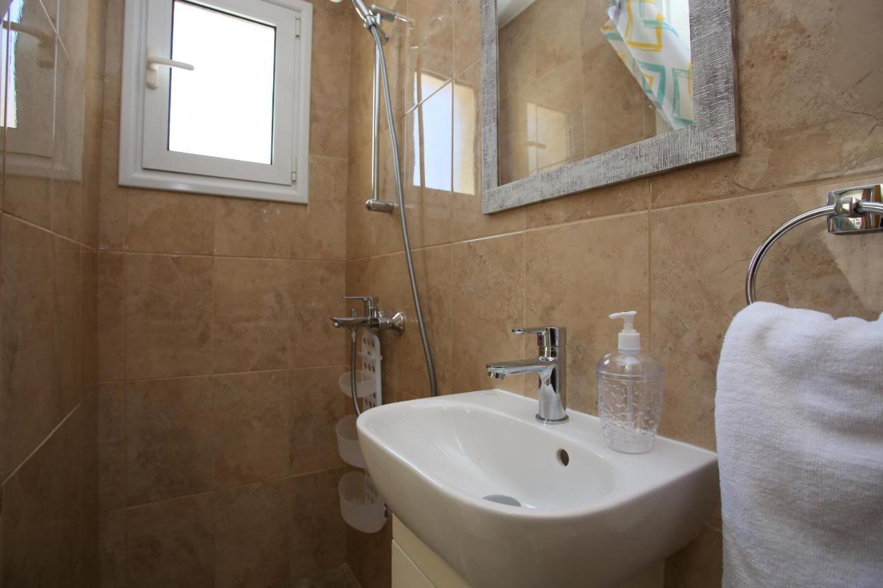 Villa Star House à Paphos Extérieur photo